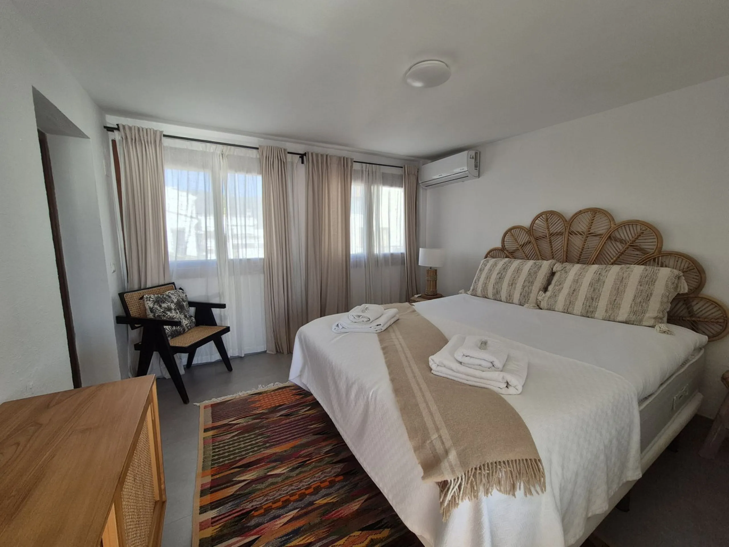 Apartment - Penthouse Duplex в продаже в Manilva, Málaga. В доме 3 спален и 2 ванных комнат. Площадь дома 156 м²