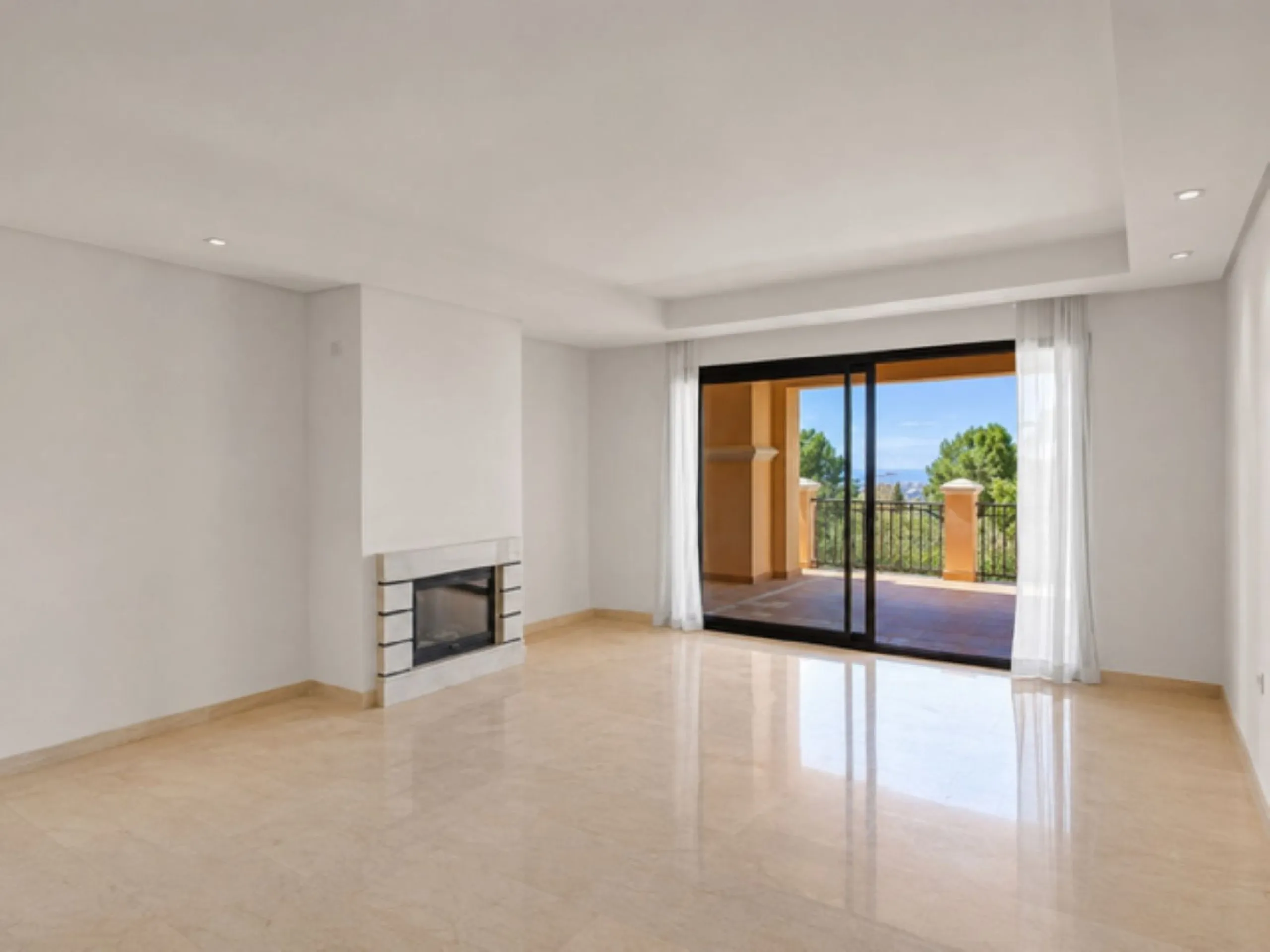 Apartment - Ground Floor Apartment в продаже в Benahavís, Málaga. В доме 2 спален и 2 ванных комнат. Площадь дома 142 м²