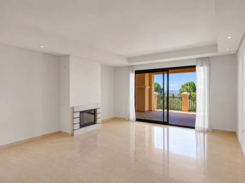 Unique Investment Opportunity in La Quinta with Panoramic Views