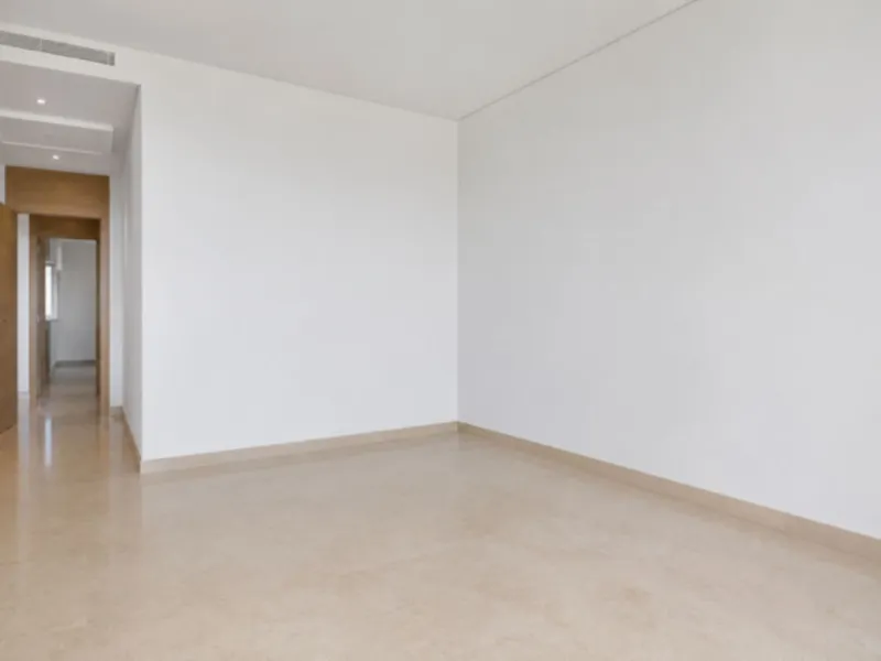 Apartment - Ground Floor Apartment в продаже в Benahavís, Málaga. В доме 2 спален и 2 ванных комнат. Площадь дома 142 м²
