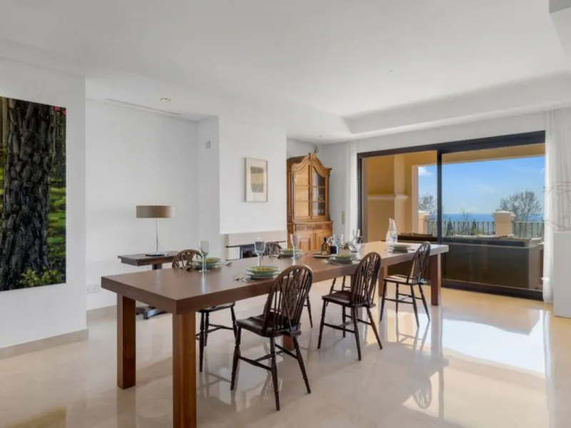 Unique Investment Opportunity in La Quinta with Panoramic Views