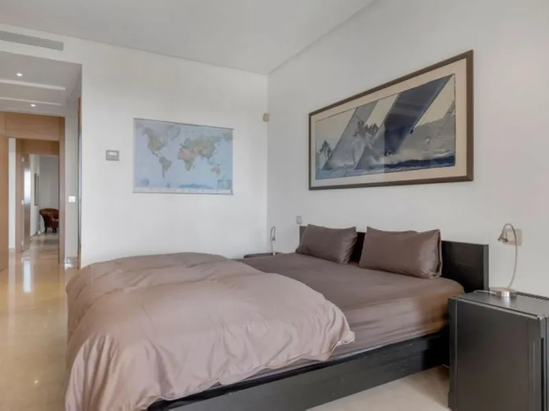 Unique Investment Opportunity in La Quinta with Panoramic Views