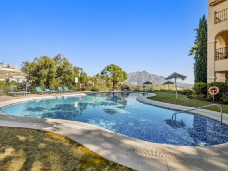 Unique Investment Opportunity in La Quinta with Panoramic Views