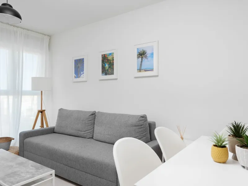 Modern 2-Bedroom Apartment with Parking – Puerto Blanco, Estepona