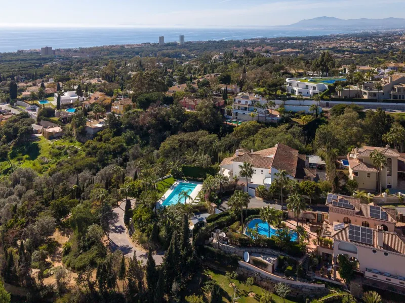 Luxury Villa with Panoramic Sea Views in Marbella