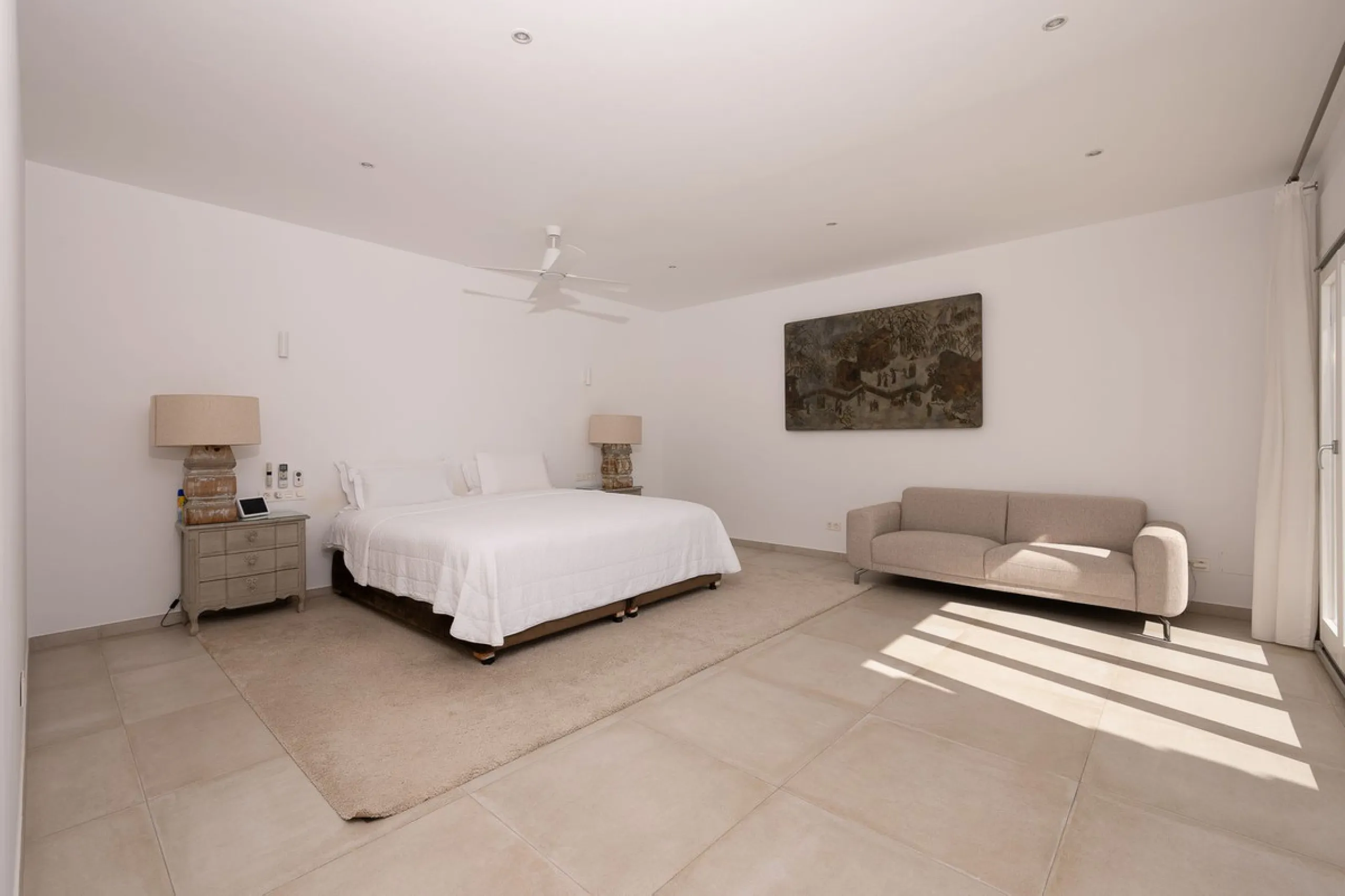 Luxury Villa with Panoramic Sea Views in Marbella