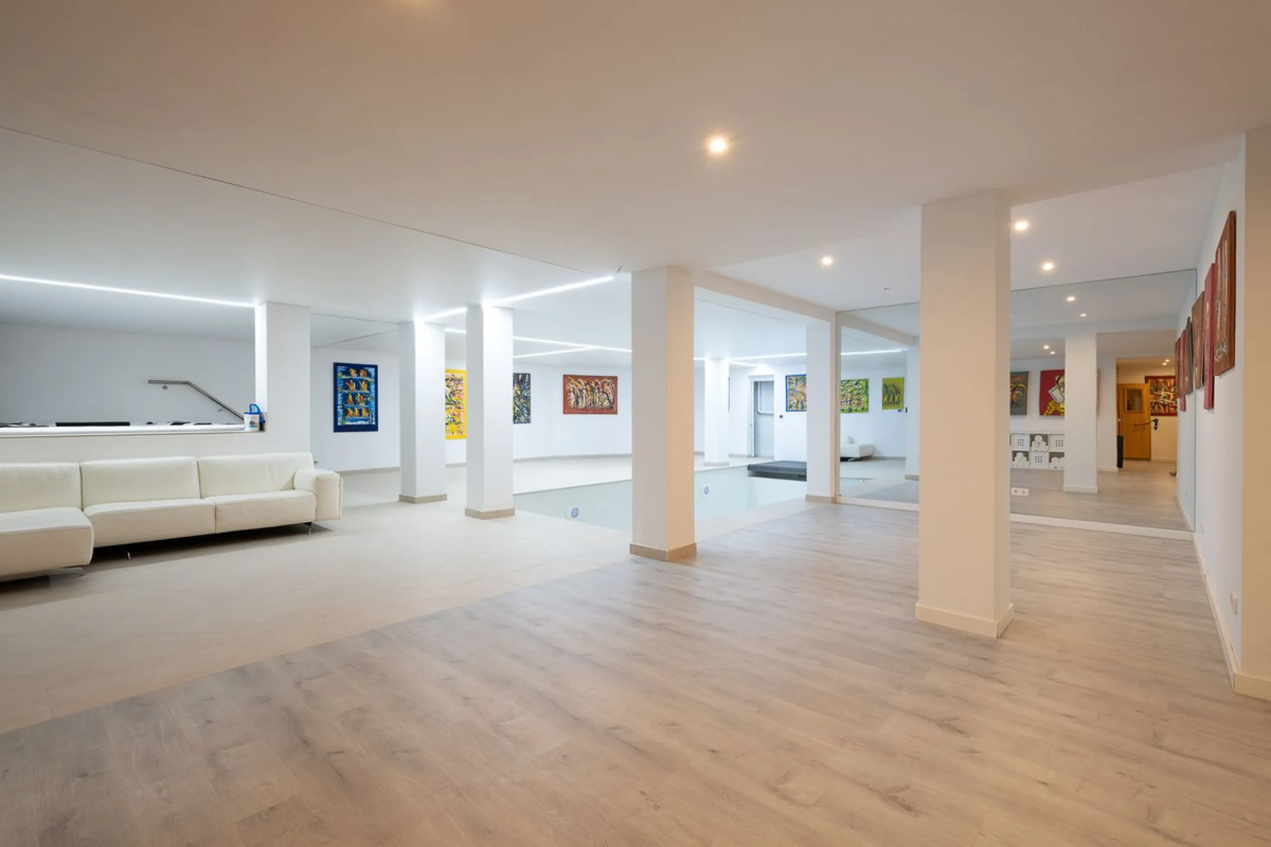 Luxury Villa with Panoramic Sea Views in Marbella