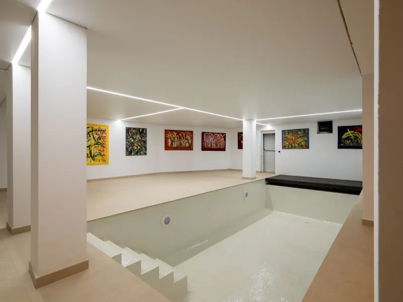 Luxury Villa with Panoramic Sea Views in Marbella