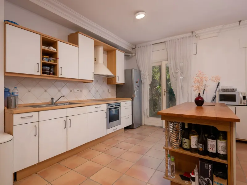Luxury Villa with Panoramic Sea Views in Marbella