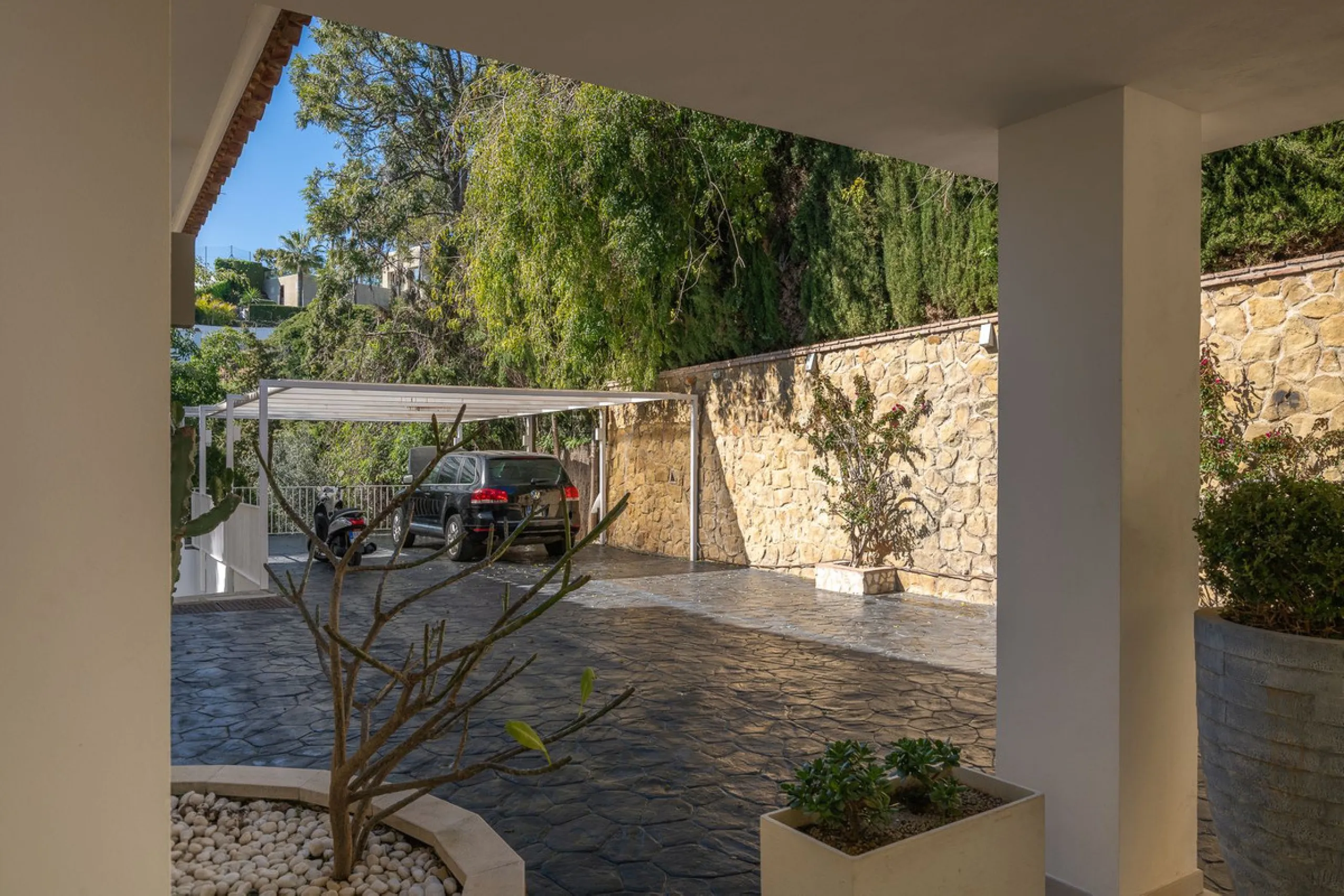 Luxury Villa with Panoramic Sea Views in Marbella