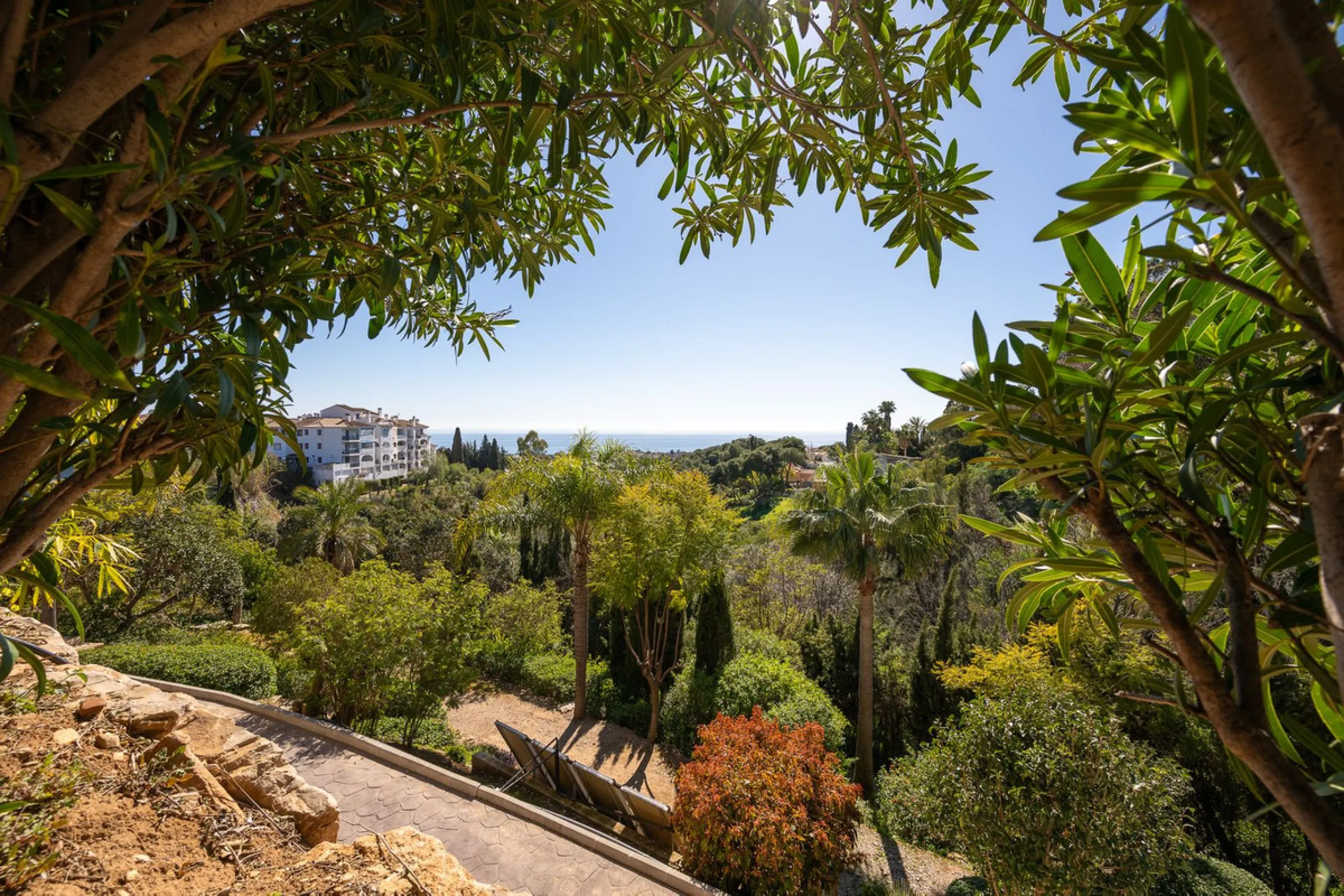 Luxury Villa with Panoramic Sea Views in Marbella
