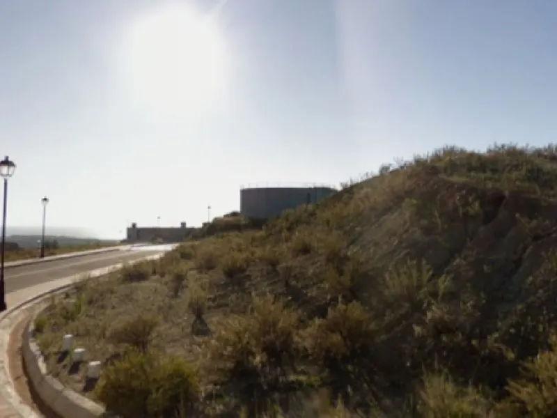 A prime plot featuring a spectacular project and a fully approved building permit, ready for development. 1.733 m²