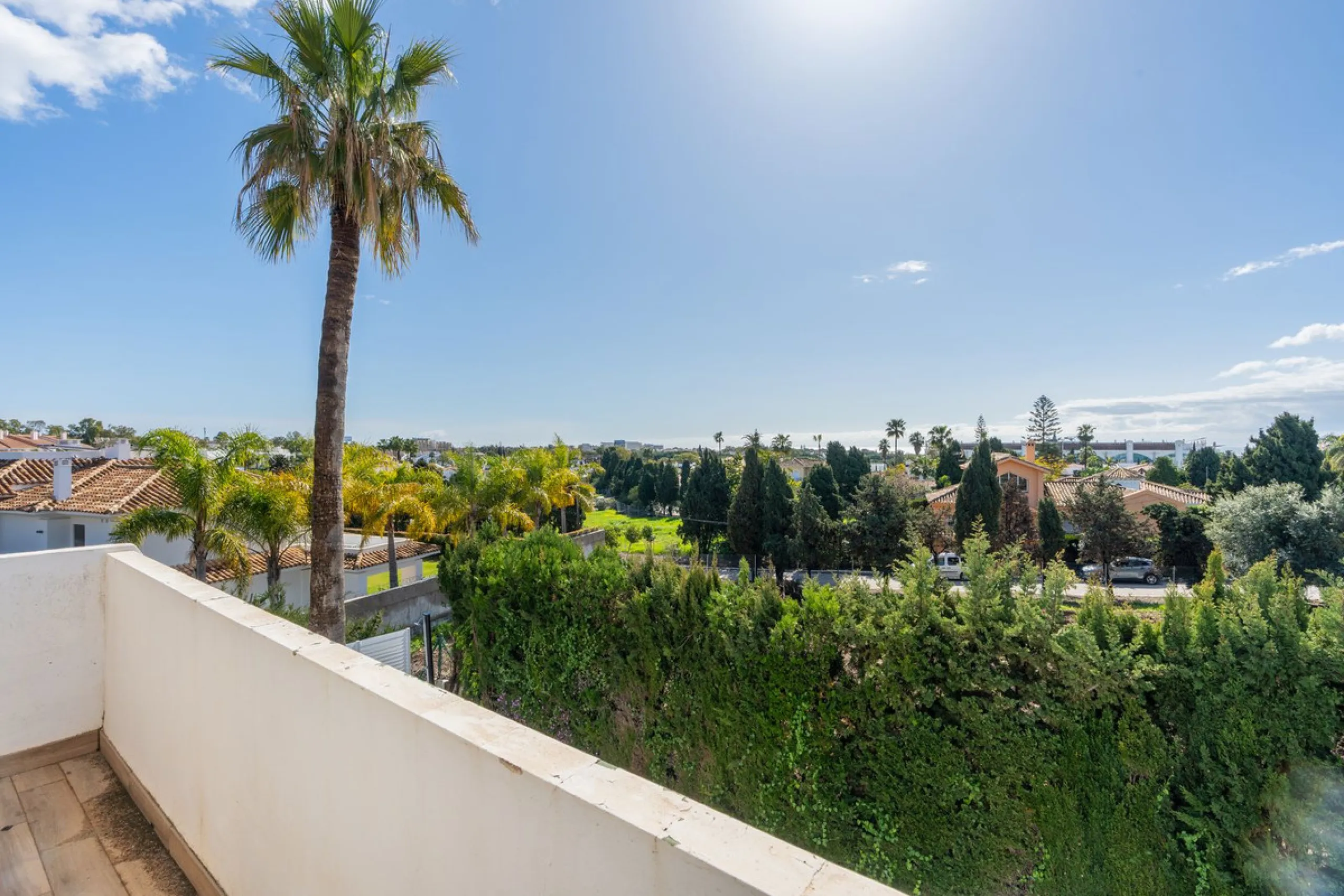 Detached Renovated Villa with Guest Apartment and Exceptional Outdoor Living – El Pilar, El Paraíso