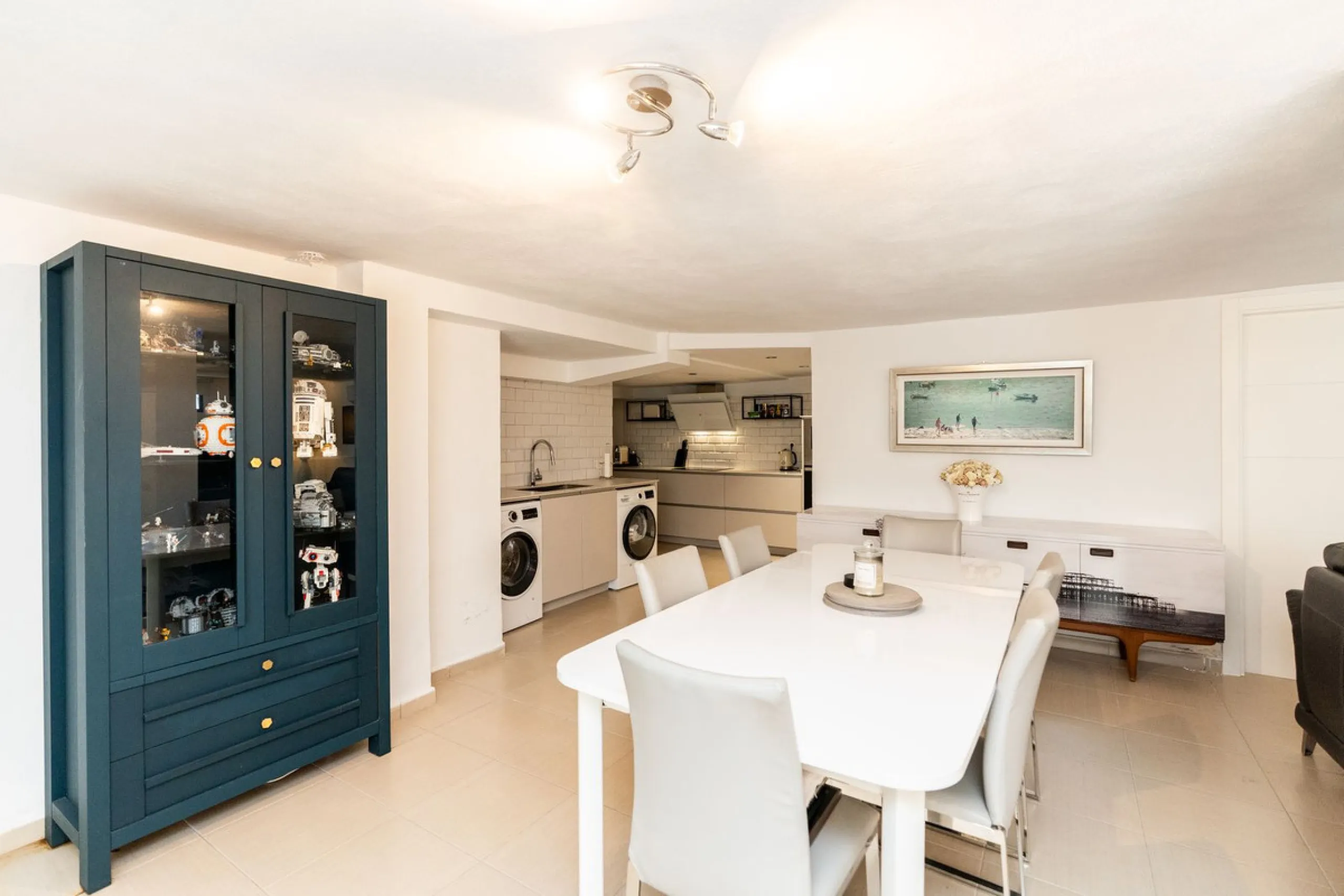 Detached Renovated Villa with Guest Apartment and Exceptional Outdoor Living – El Pilar, El Paraíso