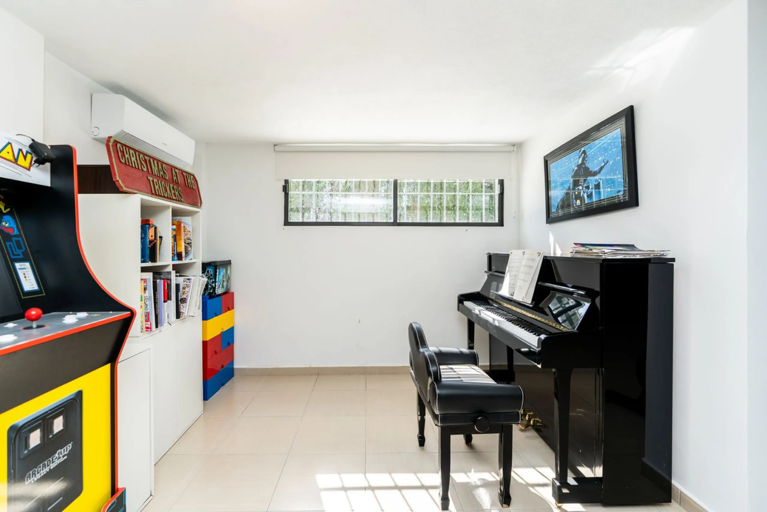 Detached Renovated Villa with Guest Apartment and Exceptional Outdoor Living – El Pilar, El Paraíso