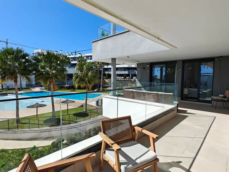 Rare 4-Bedroom Apartment with Stunning Sea Views & 43 m² Terrace in Las Mesas, Estepona – Just 10 Minutes' Walk to the Marina & Beach