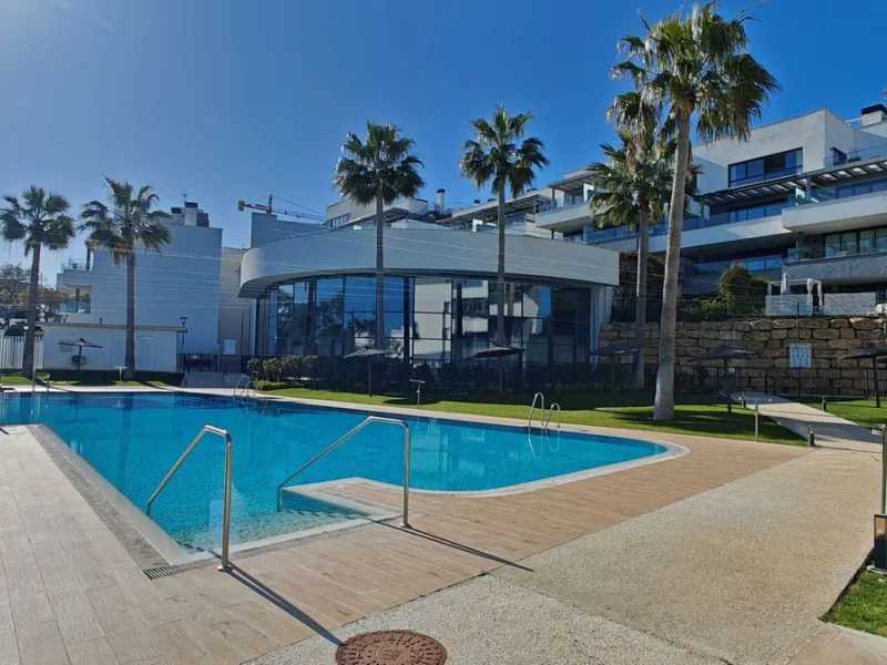 Rare 4-Bedroom Apartment with Stunning Sea Views & 43 m² Terrace in Las Mesas, Estepona – Just 10 Minutes' Walk to the Marina & Beach