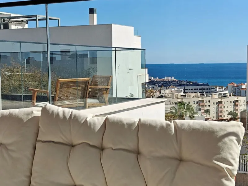 Rare 4-Bedroom Apartment with Stunning Sea Views & 43 m² Terrace in Las Mesas, Estepona – Just 10 Minutes' Walk to the Marina & Beach