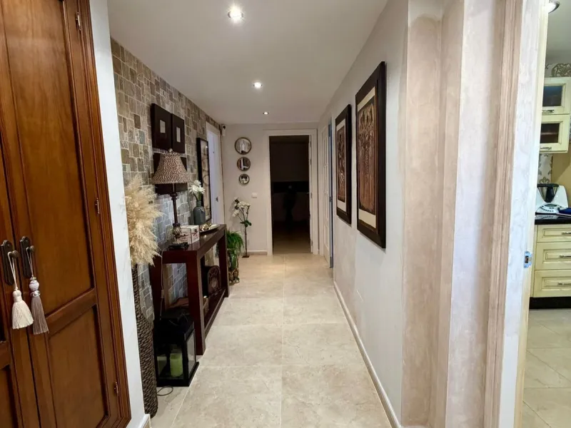 Spacious Modern Penthouse with Large Terrace – Sierra Estepona, Estepona