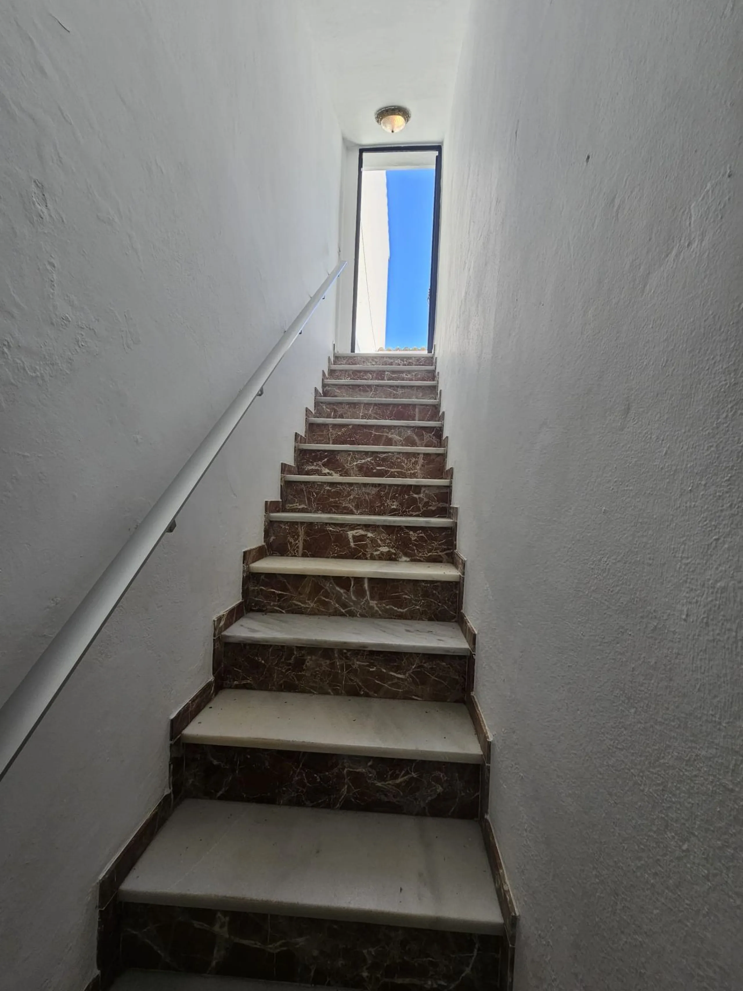 Charming Andalusian Detached House in Estepona's Historic Centre – Prime Location with Huge Development Potential & Solarium!