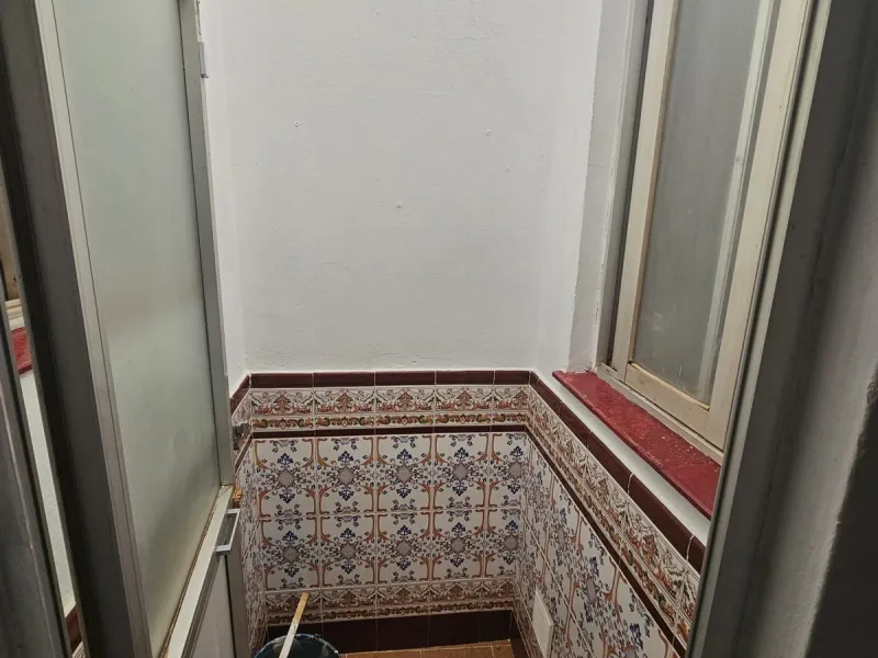 Charming Andalusian Detached House in Estepona's Historic Centre – Prime Location with Huge Development Potential & Solarium!