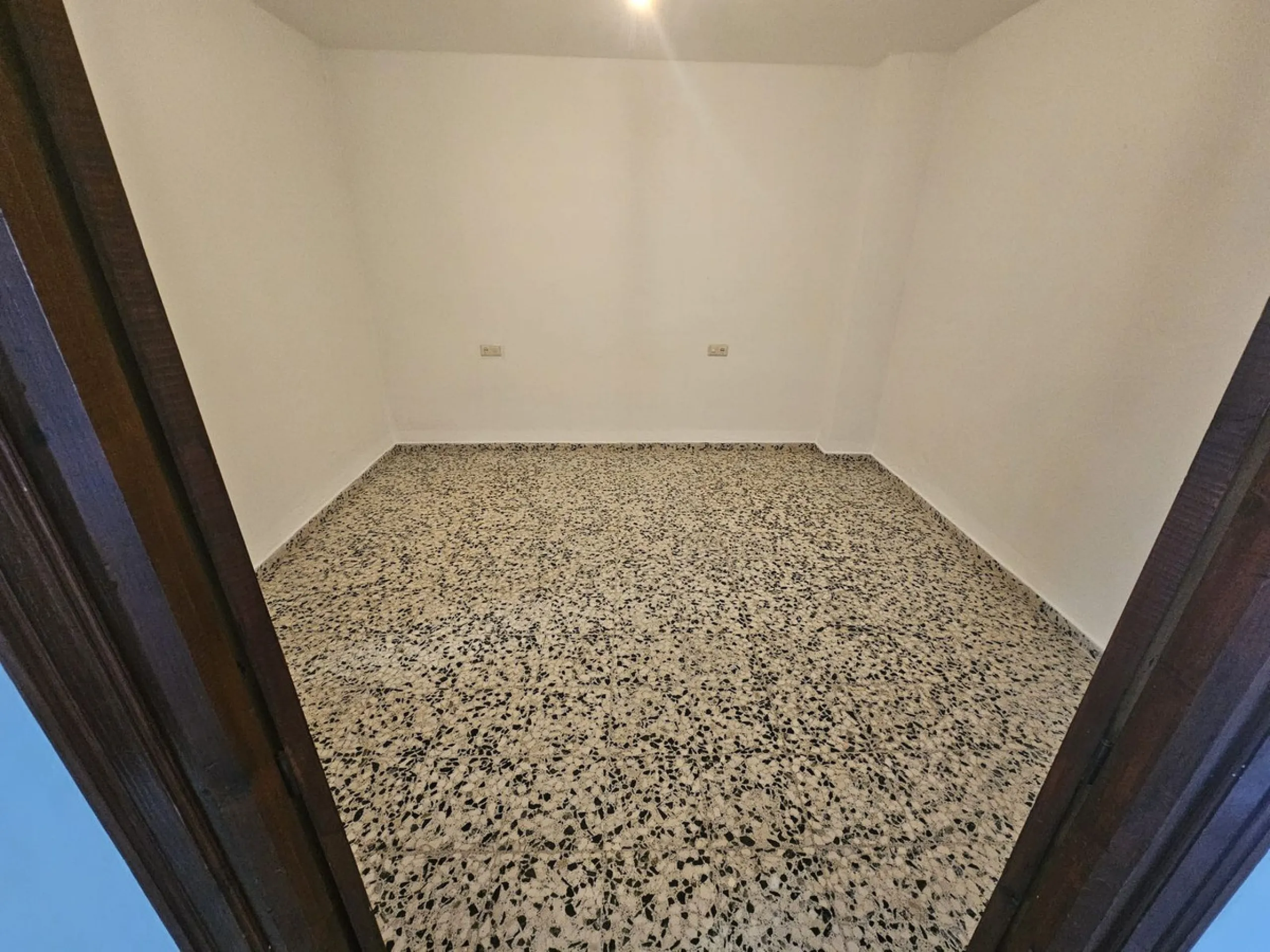 Charming Andalusian Detached House in Estepona's Historic Centre – Prime Location with Huge Development Potential & Solarium!