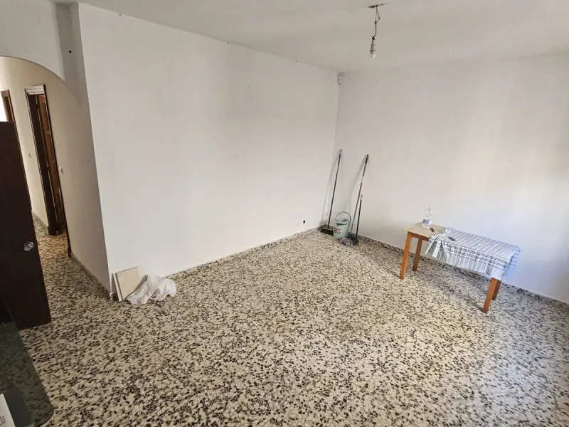 Charming Andalusian Detached House in Estepona's Historic Centre – Prime Location with Huge Development Potential & Solarium!