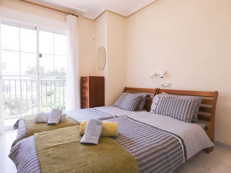 A rare opportunity to invest in a fully-furnished, 3-bedroom townhouse with a fully-transferable holiday rental license, allowing you to enjoy the property personally as well as generating immediate income through short-term rentals, if desired.