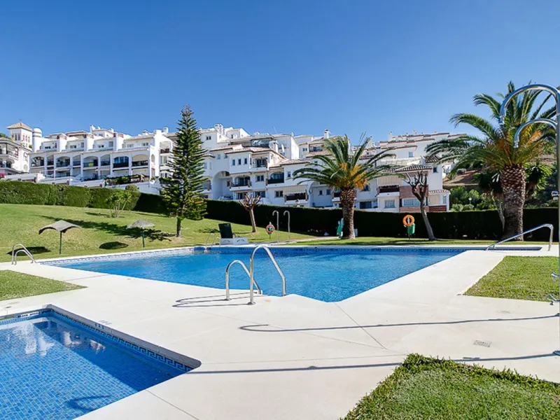 Charming 3-Bedroom Townhouse with Sea Views in Mijas Costa