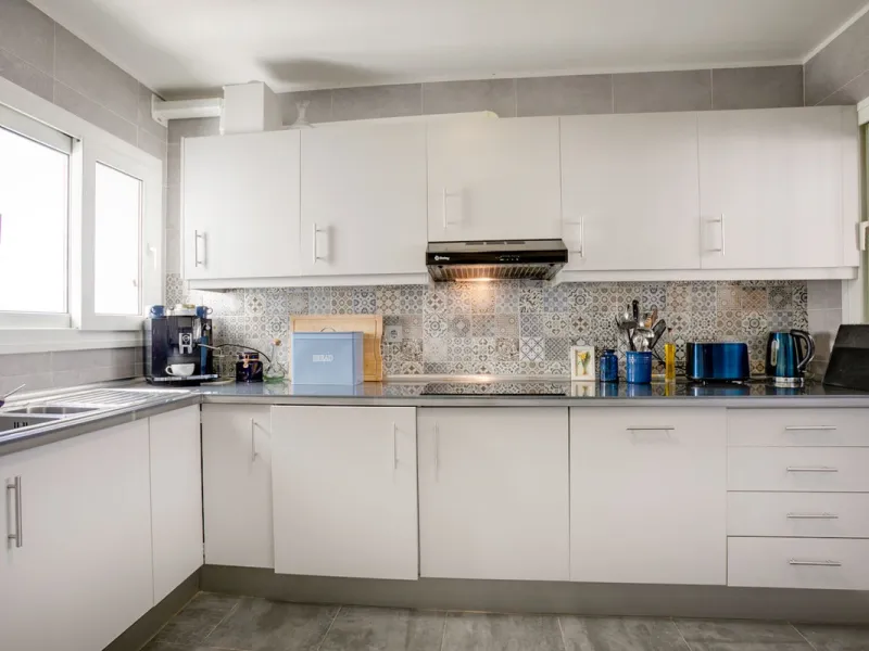 Charming 3-Bedroom Townhouse with Sea Views in Mijas Costa
