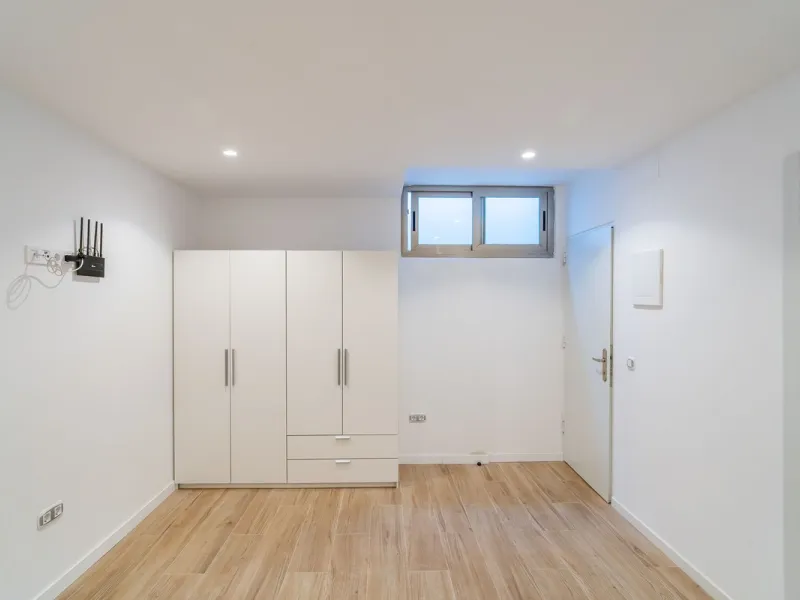 Spacious fully renovated ground floor apartment located in the Vitania gated community, just 4 minutes by car from La Cala de Mijas.