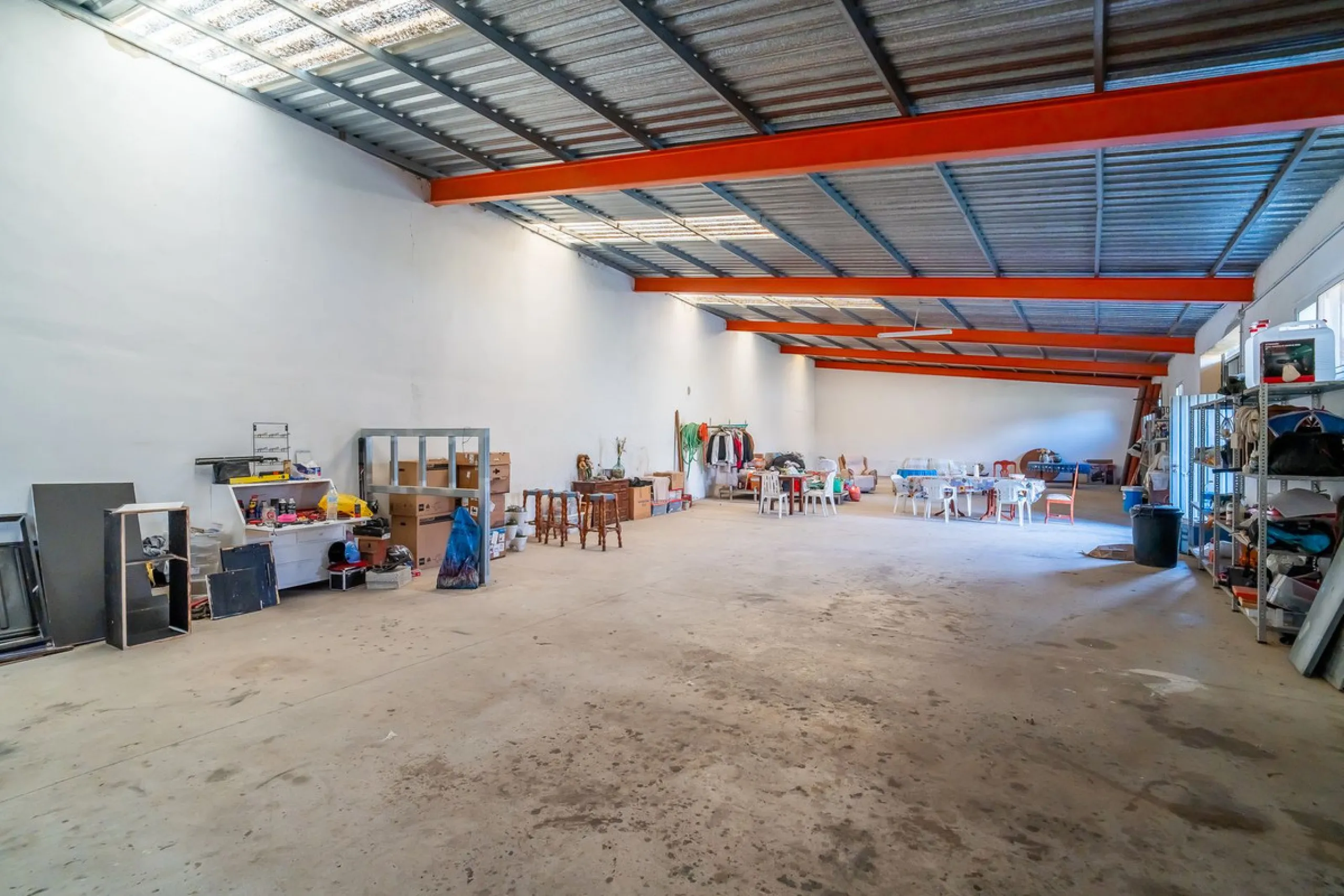 For sale: a property located in Río de las Pasadas – DS Atalaya, Mijas (Málaga) with an approximate plot size of 4,500 m², ideal for residential use, agricultural activity, or a rural project.