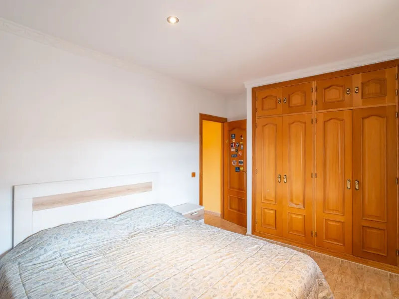 For sale: a property located in Río de las Pasadas – DS Atalaya, Mijas (Málaga) with an approximate plot size of 4,500 m², ideal for residential use, agricultural activity, or a rural project.