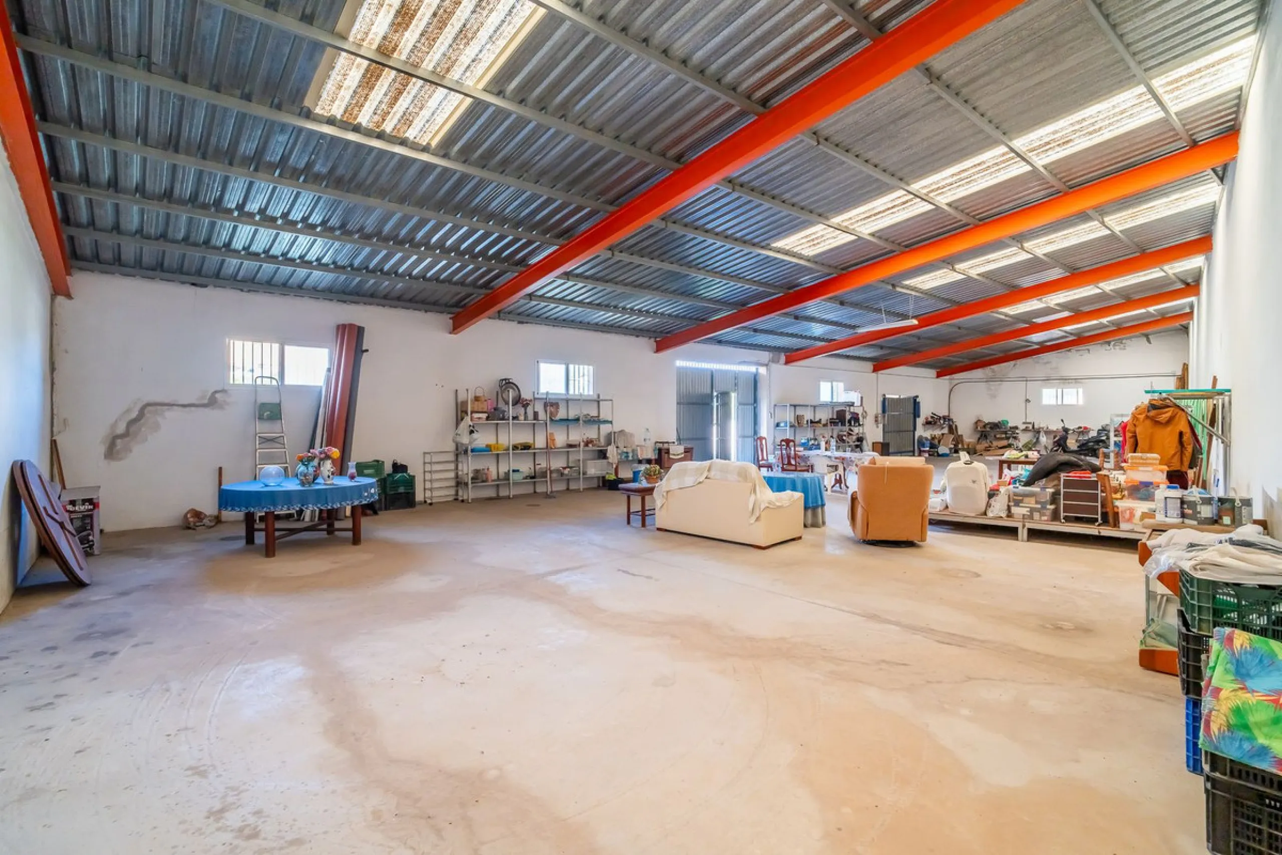 For sale: a property located in Río de las Pasadas – DS Atalaya, Mijas (Málaga) with an approximate plot size of 4,500 m², ideal for residential use, agricultural activity, or a rural project.