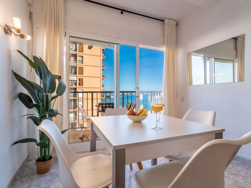 Discover this pristine, fully furnished 1-bedroom apartment in the iconic Edificio Perla 5, ideally positioned frontline beach in the very heart of Fuengirola, Málaga. Priced at €322,500, this residence offers spectacular beach and city views, combining M