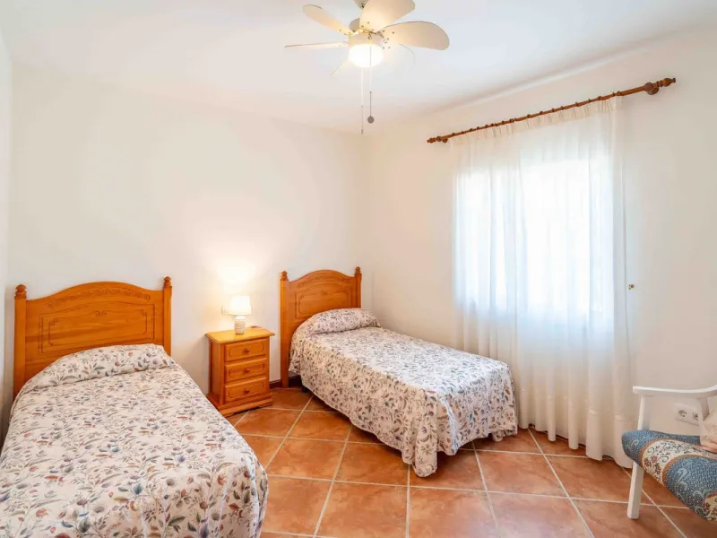 Built in 2007 and kept in excellent condition, this beautiful countryside villa offers a peaceful lifestyle with modern comforts, just minutes from La Trocha Shopping Centre and only a short drive to Málaga, the airport, and the Costa del Sol's beaches.