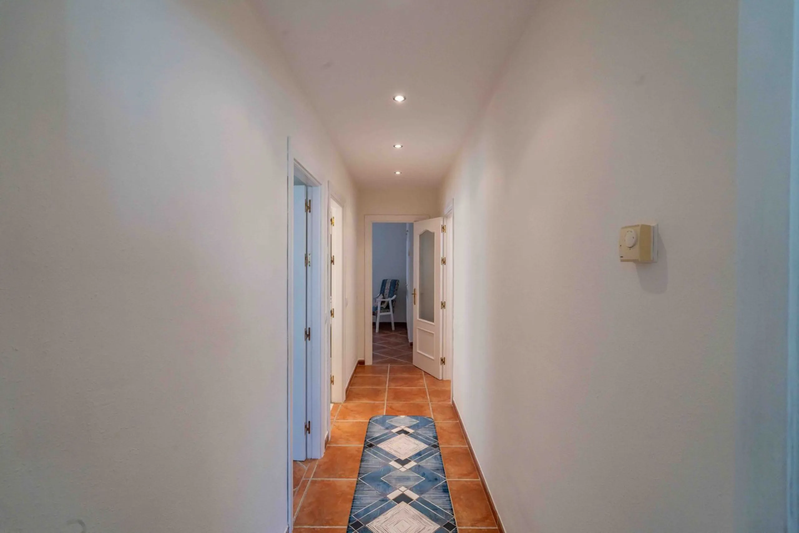 Built in 2007 and kept in excellent condition, this beautiful countryside villa offers a peaceful lifestyle with modern comforts, just minutes from La Trocha Shopping Centre and only a short drive to Málaga, the airport, and the Costa del Sol's beaches.