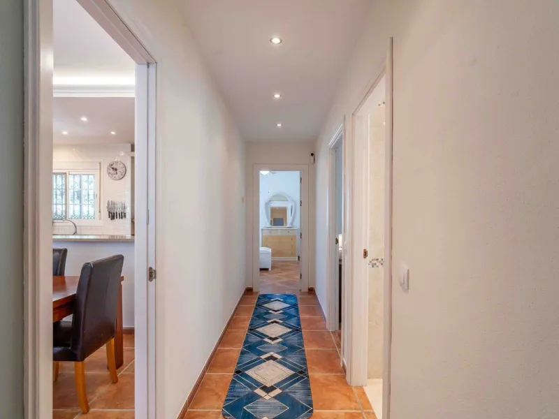 Built in 2007 and kept in excellent condition, this beautiful countryside villa offers a peaceful lifestyle with modern comforts, just minutes from La Trocha Shopping Centre and only a short drive to Málaga, the airport, and the Costa del Sol's beaches.