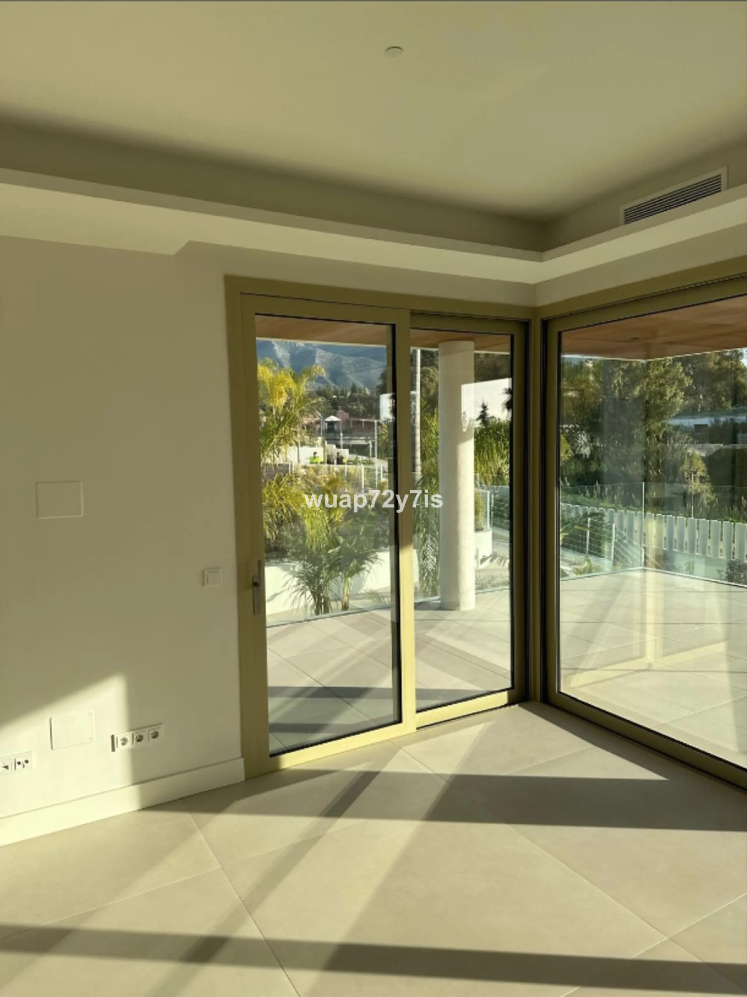 Set within Benalus, one of the most exclusive gated communities on Marbella's prestigious Golden Mile, this exceptional brand-new two-bedroom residence represents the essence of contemporary Mediterranean luxury. Located just moments from the beach and di