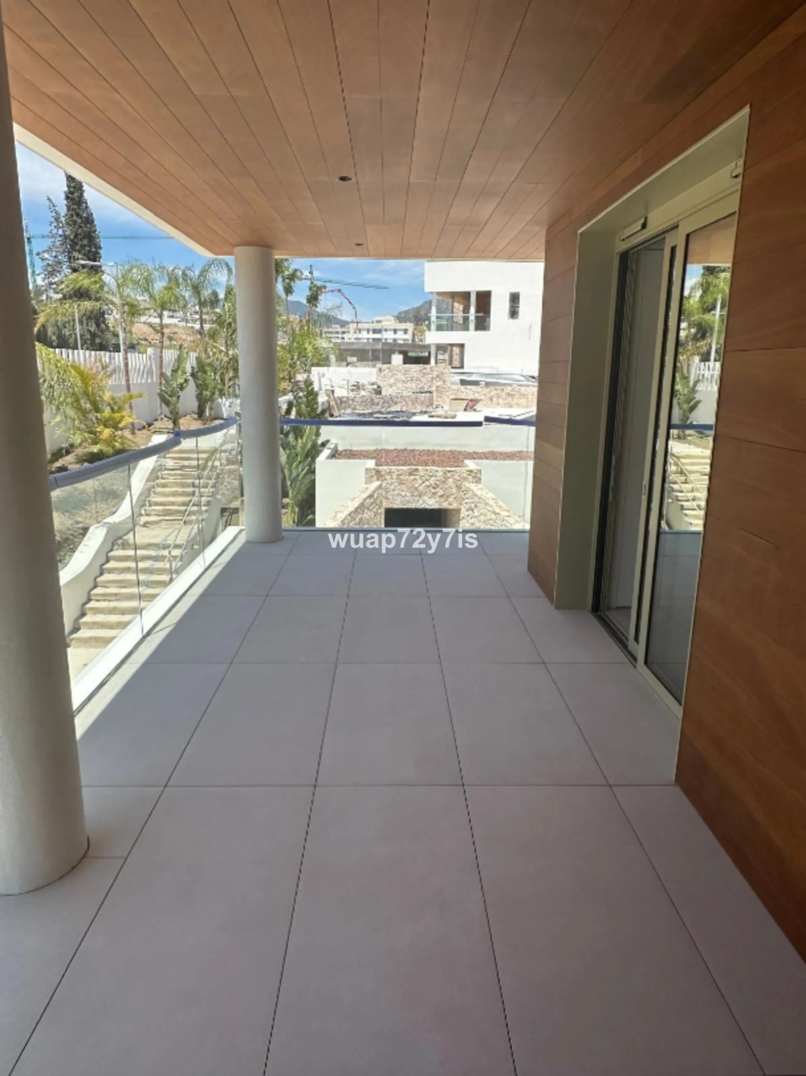 Set within Benalus, one of the most exclusive gated communities on Marbella's prestigious Golden Mile, this exceptional brand-new two-bedroom residence represents the essence of contemporary Mediterranean luxury. Located just moments from the beach and di