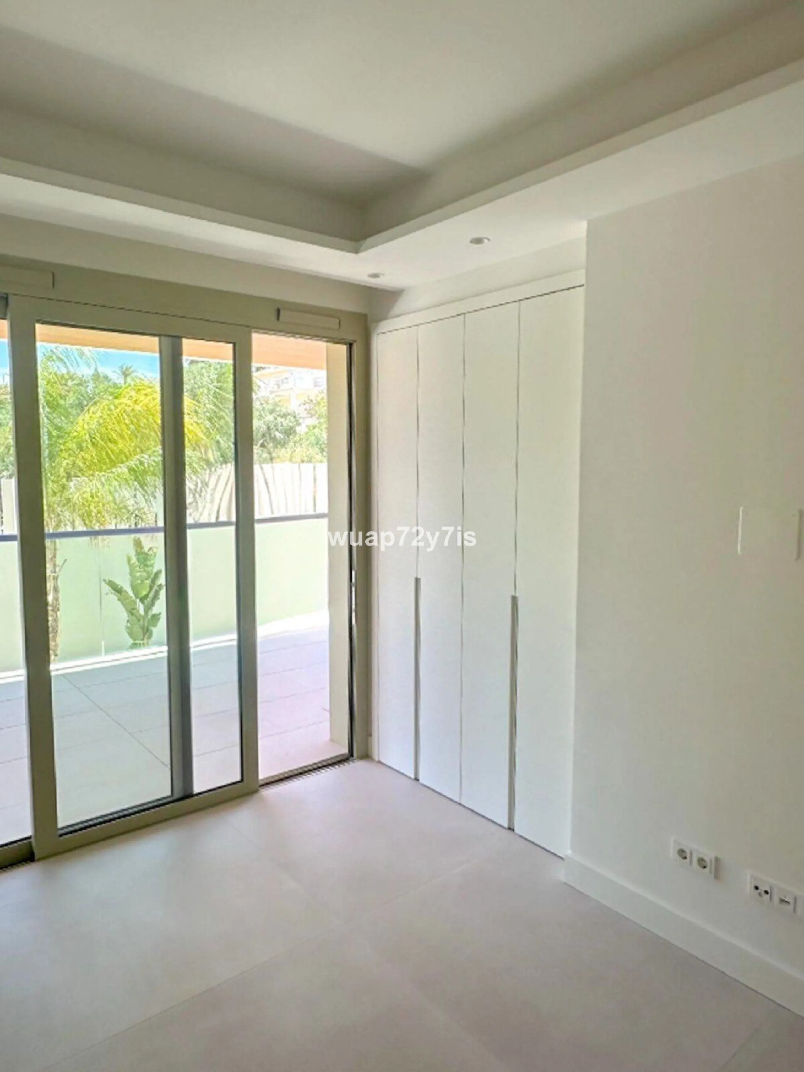 Set within Benalus, one of the most exclusive gated communities on Marbella's prestigious Golden Mile, this exceptional brand-new two-bedroom residence represents the essence of contemporary Mediterranean luxury. Located just moments from the beach and di