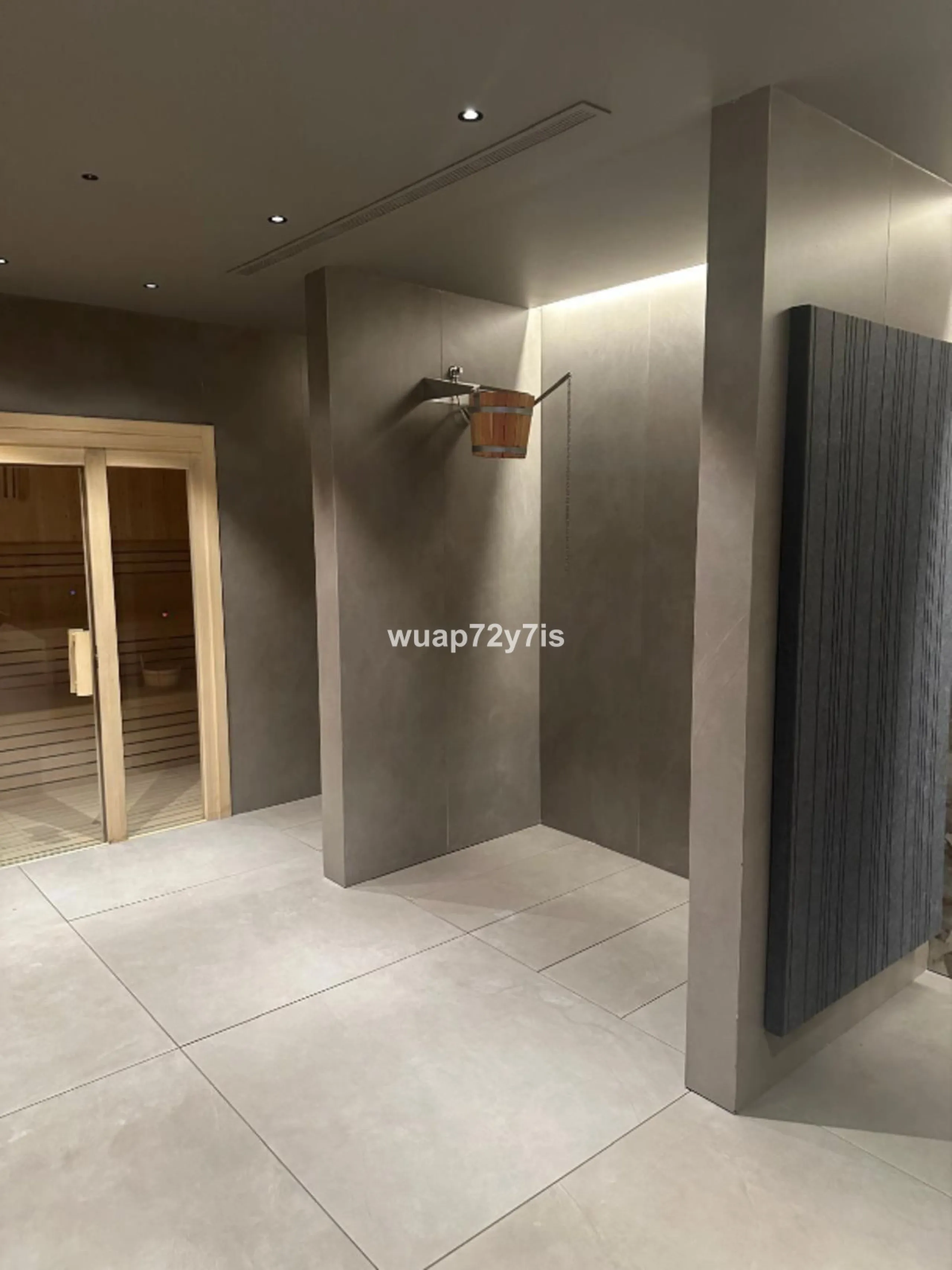 Set within Benalus, one of the most exclusive gated communities on Marbella's prestigious Golden Mile, this exceptional brand-new two-bedroom residence represents the essence of contemporary Mediterranean luxury. Located just moments from the beach and di