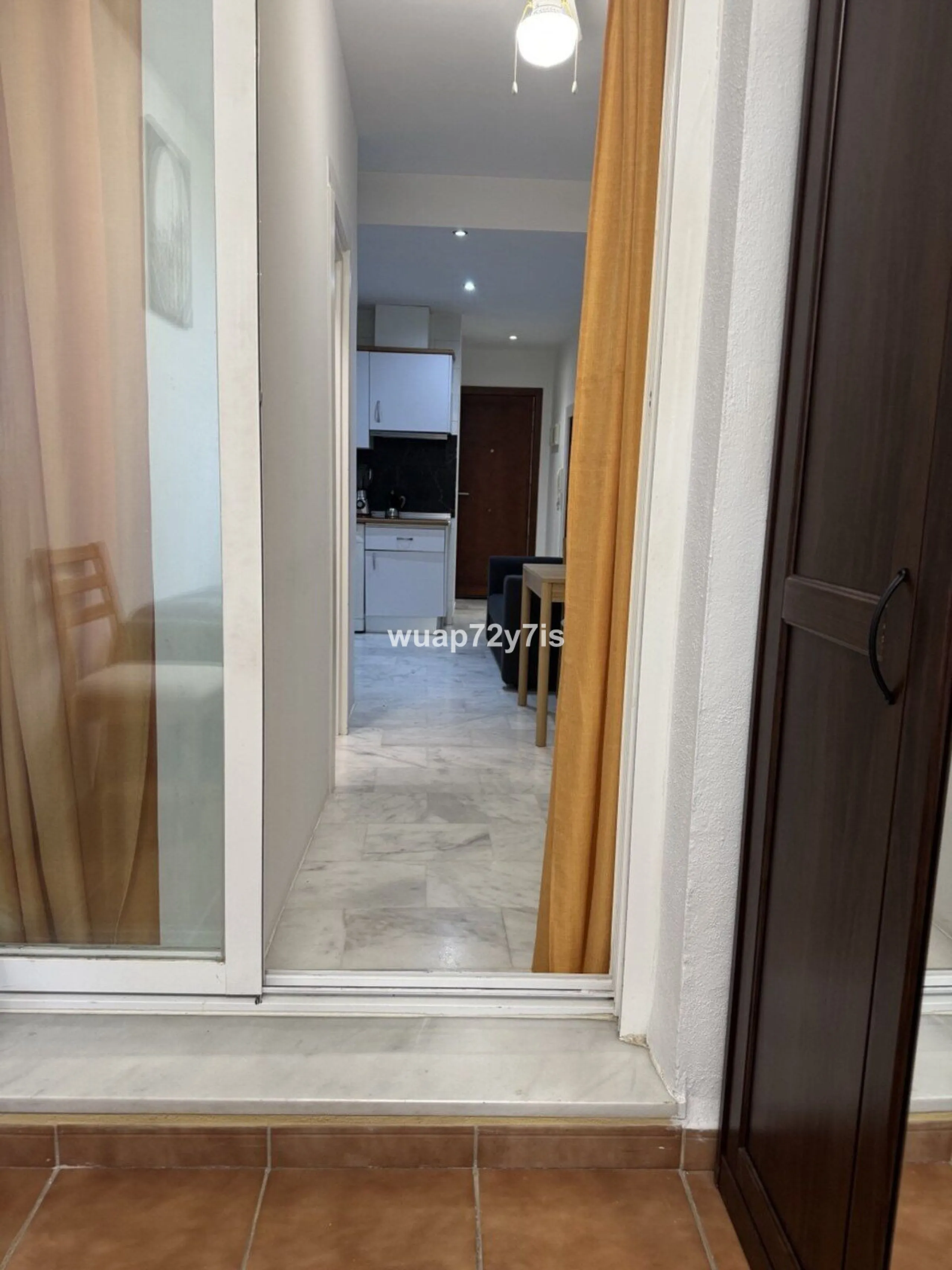 Cosy flat with garage in a gated community with a swimming pool · Torreblanca, Fuengirola