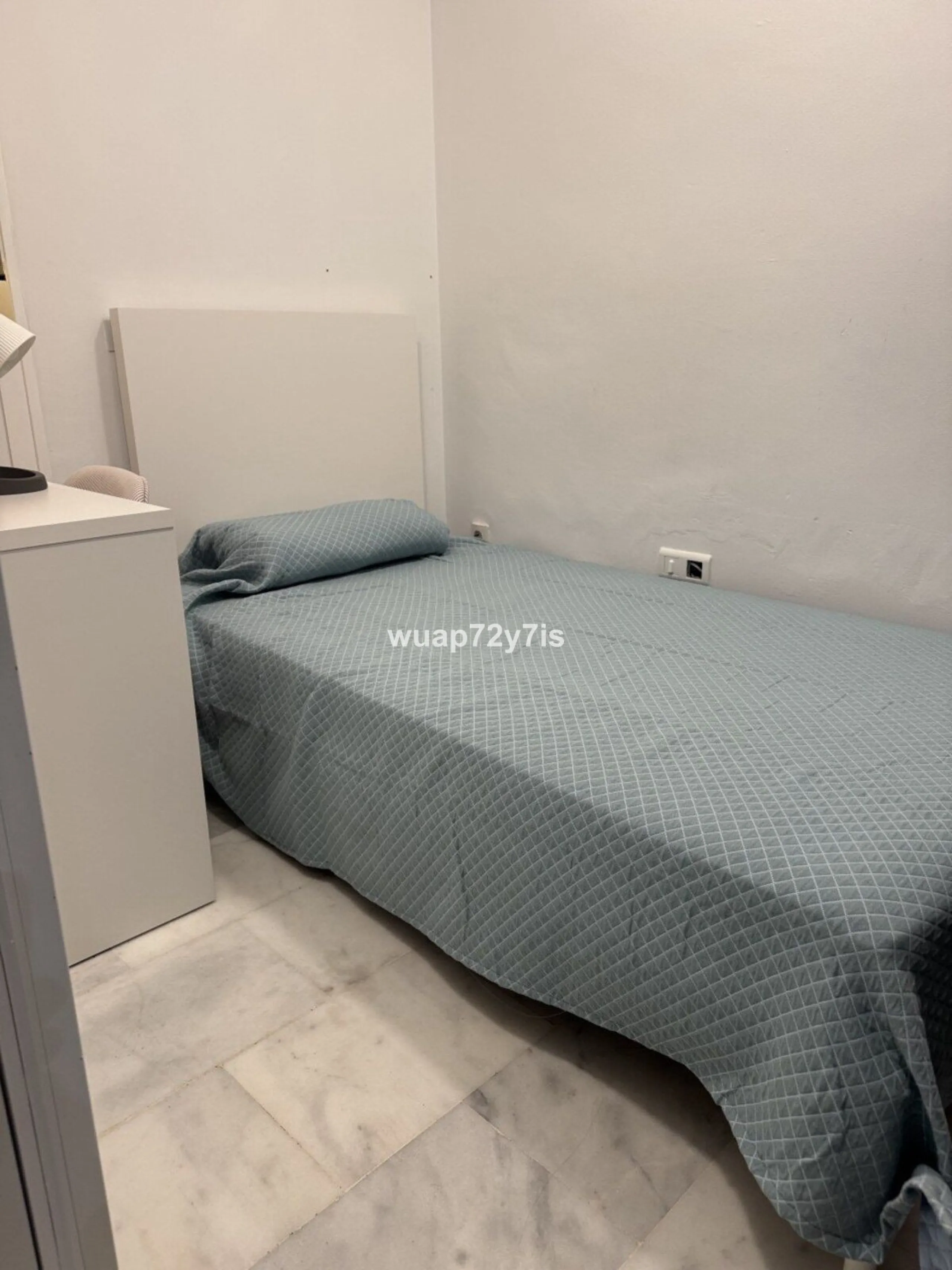 Cosy flat with garage in a gated community with a swimming pool · Torreblanca, Fuengirola