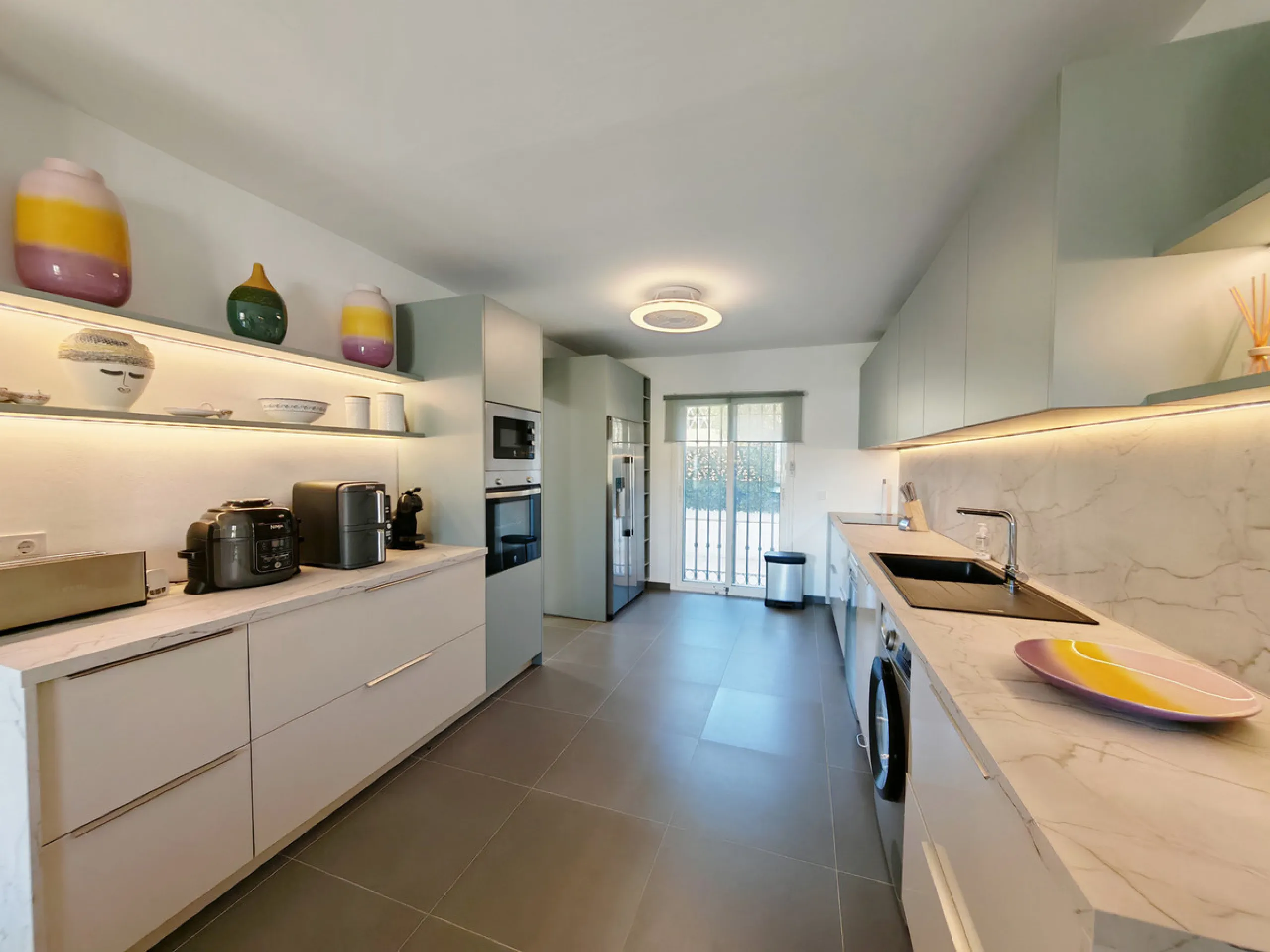 House - Townhouse в продаже в Mijas, Málaga. В доме 4 спален и 4 ванных комнат. Площадь дома 175 м²