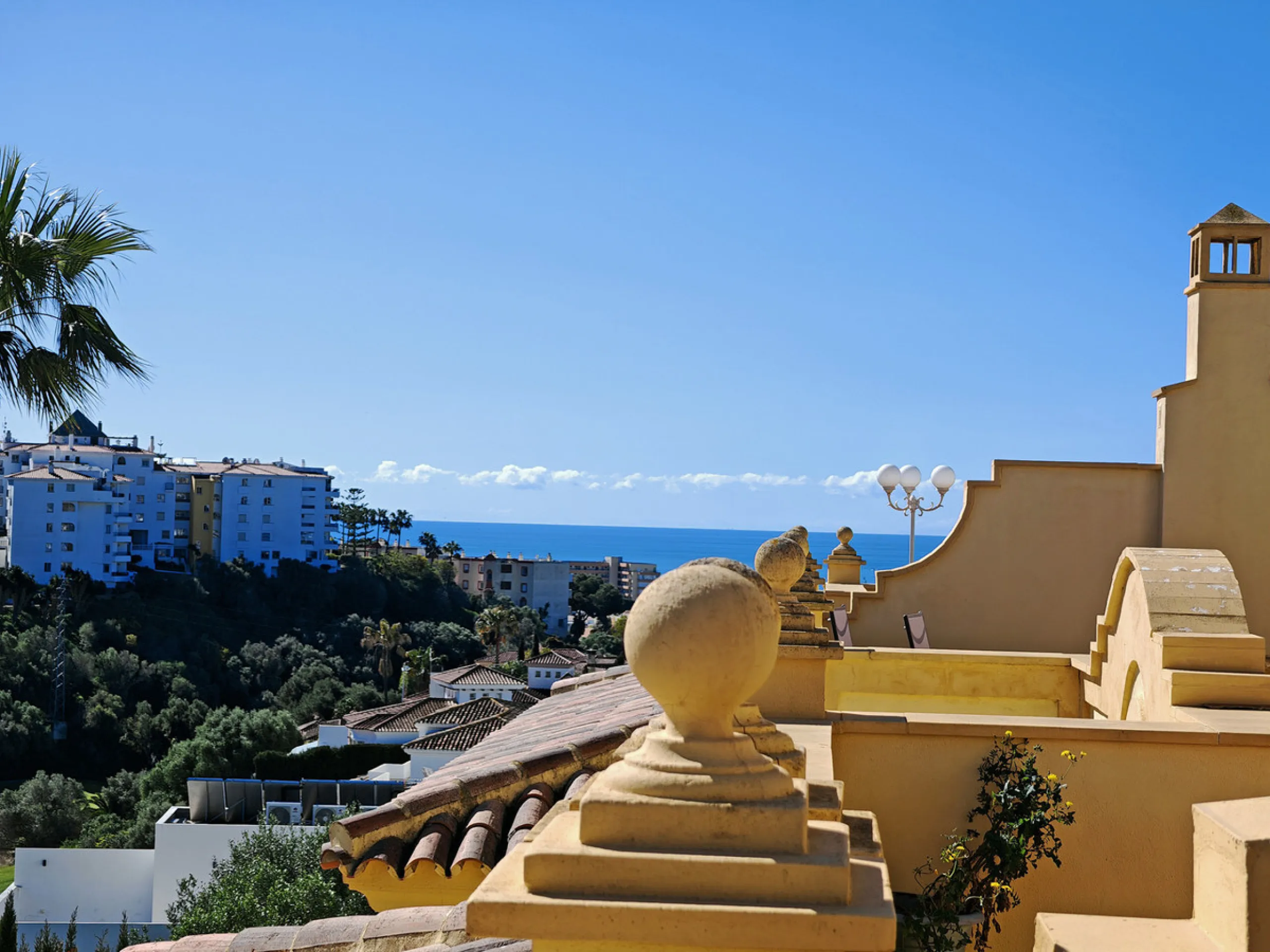 House - Townhouse в продаже в Mijas, Málaga. В доме 4 спален и 4 ванных комнат. Площадь дома 175 м²