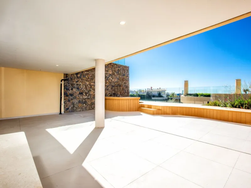 Apartment - Ground Floor Apartment в продаже в Fuengirola, Málaga. В доме 2 спален и 2 ванных комнат. Площадь дома 90 м². Площадь участка 63 м²