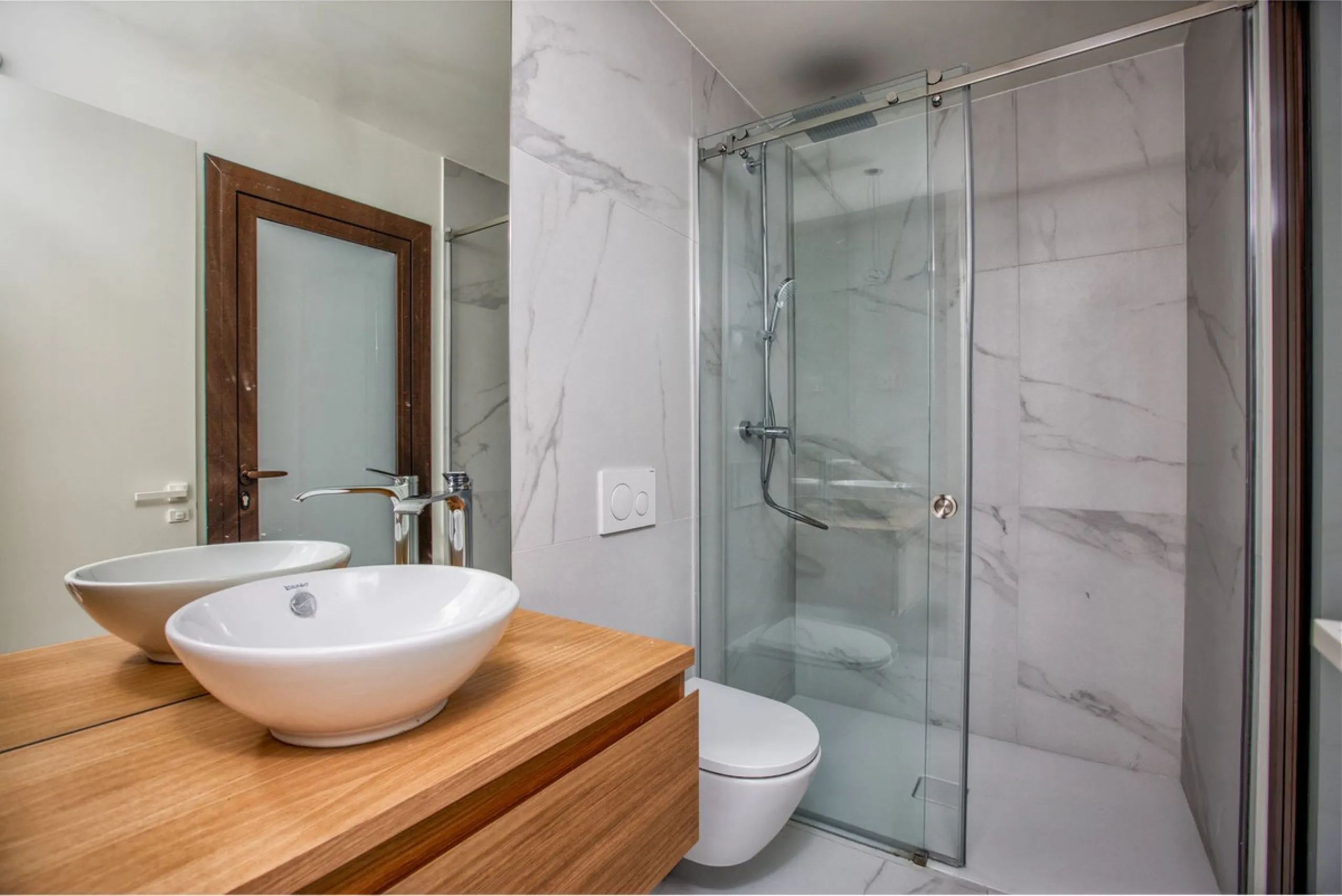 Apartment - Ground Floor Apartment в продаже в Fuengirola, Málaga. В доме 2 спален и 2 ванных комнат. Площадь дома 90 м². Площадь участка 63 м²