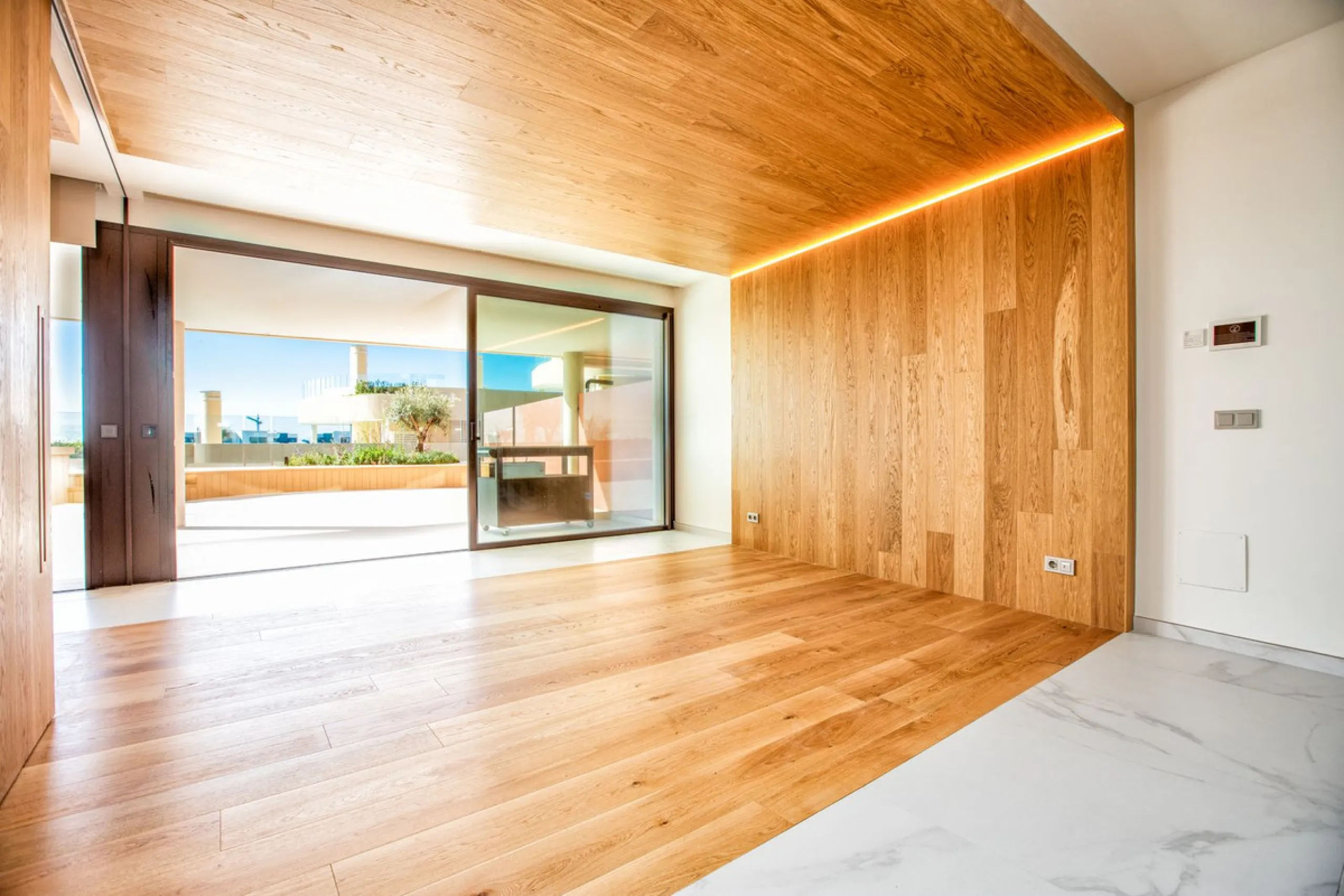 Apartment - Ground Floor Apartment в продаже в Fuengirola, Málaga. В доме 2 спален и 2 ванных комнат. Площадь дома 90 м². Площадь участка 63 м²
