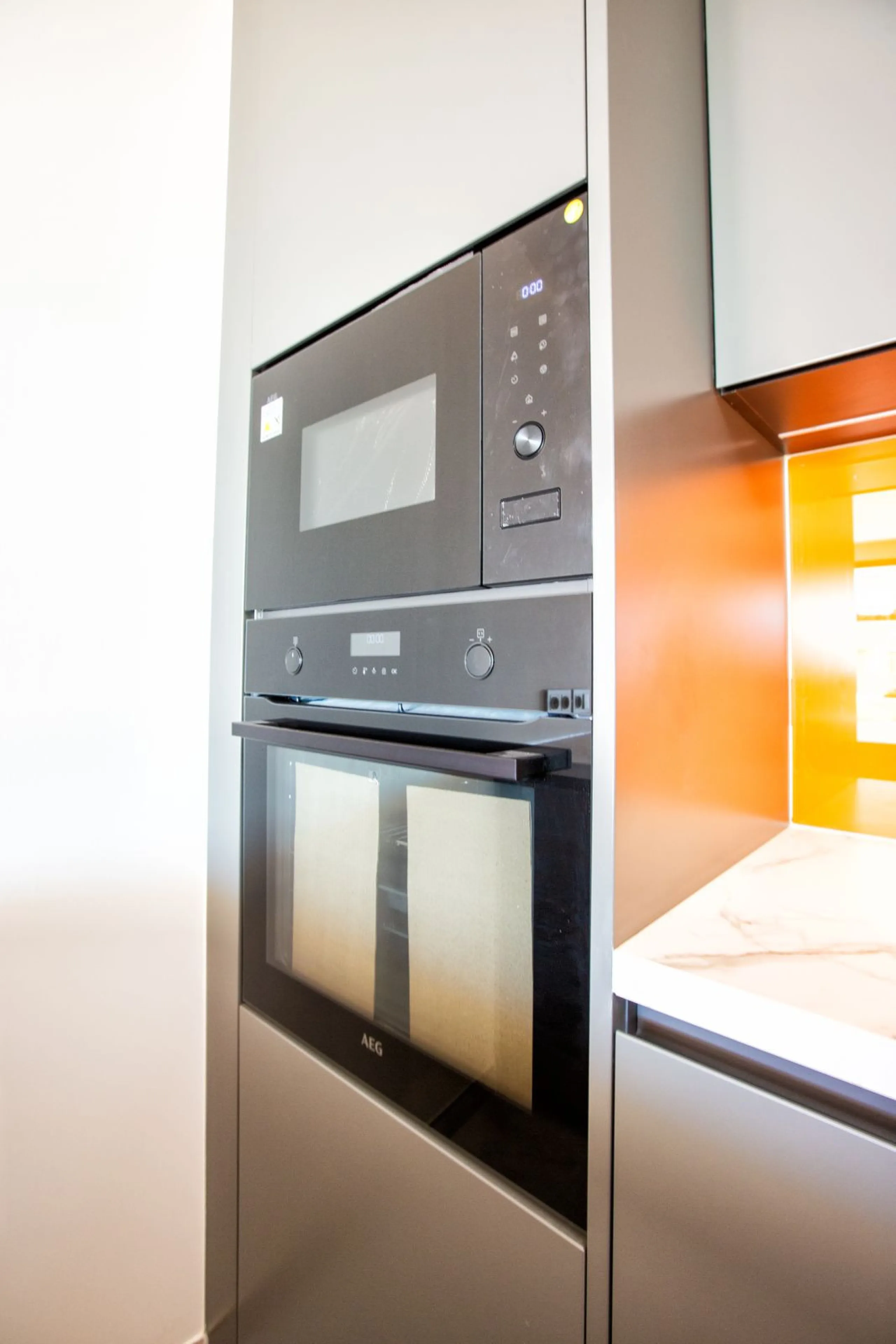 Apartment - Ground Floor Apartment в продаже в Fuengirola, Málaga. В доме 2 спален и 2 ванных комнат. Площадь дома 90 м². Площадь участка 63 м²